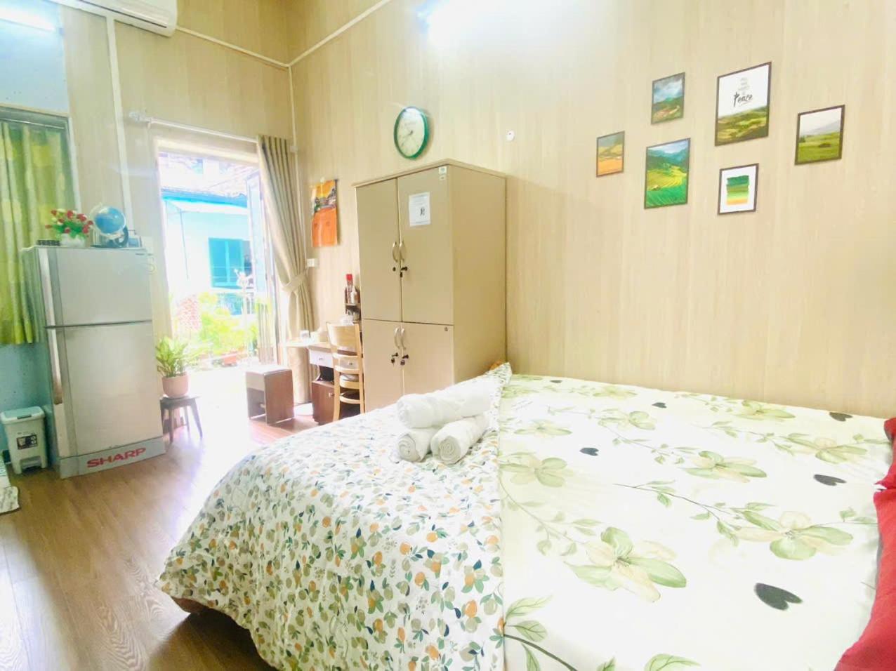 Cozy Homestay With Large Bed, Private Bathroom, Large Balcony 하노이 외부 사진